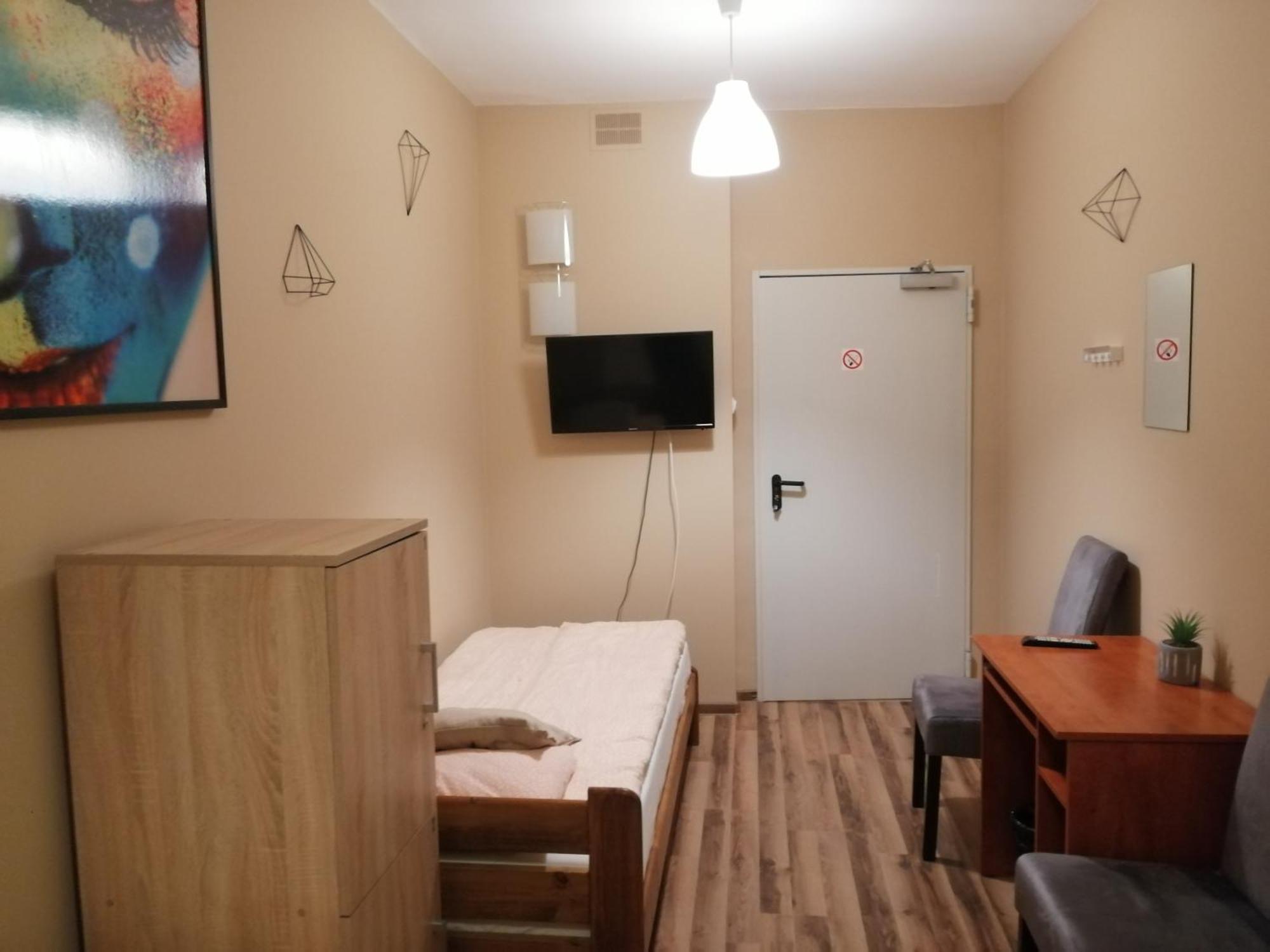 Hostel Gliwice Centrum Parking Habitación foto